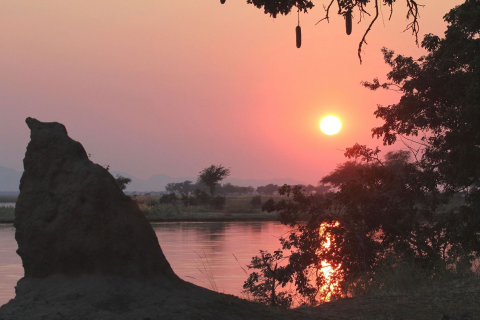 Zimbabwe (© Sharon Richner)